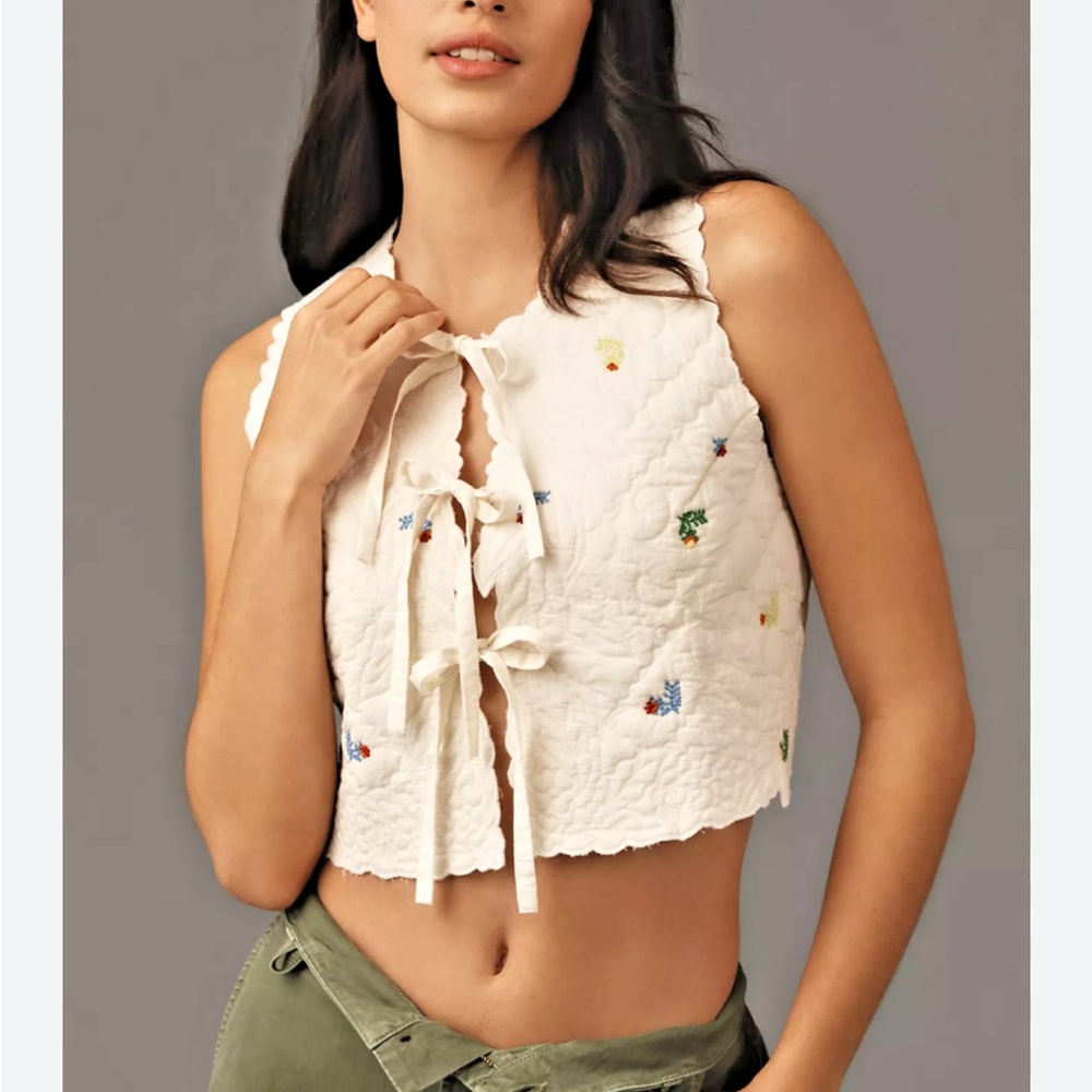 Anthropolgie Embroidered Women's (Crop) Top